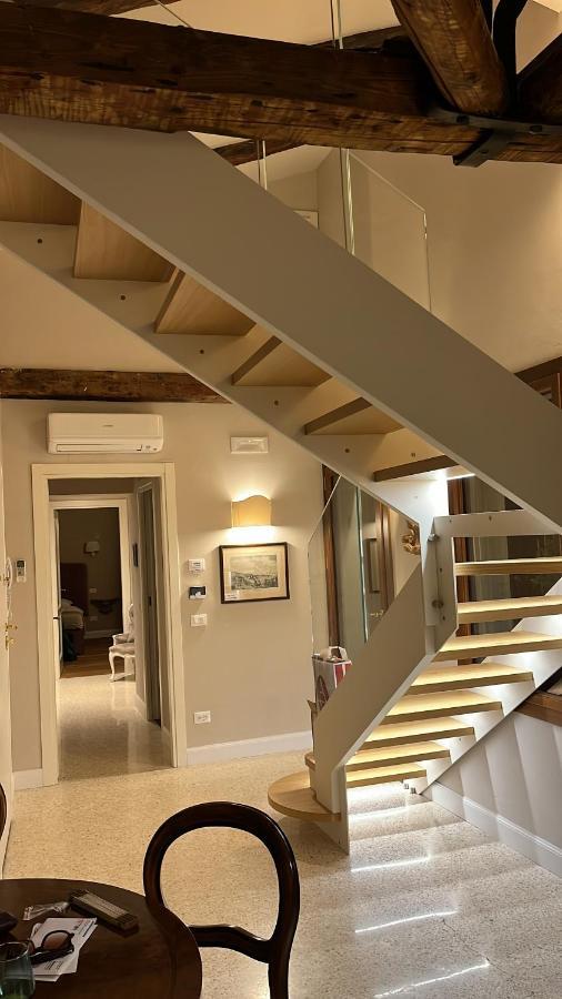 Casa Virginia Direct At The Canal Cannaregio With Own Roof Terrace Appartamento *